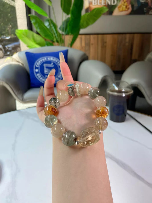 Emerald Glow Gilded Light