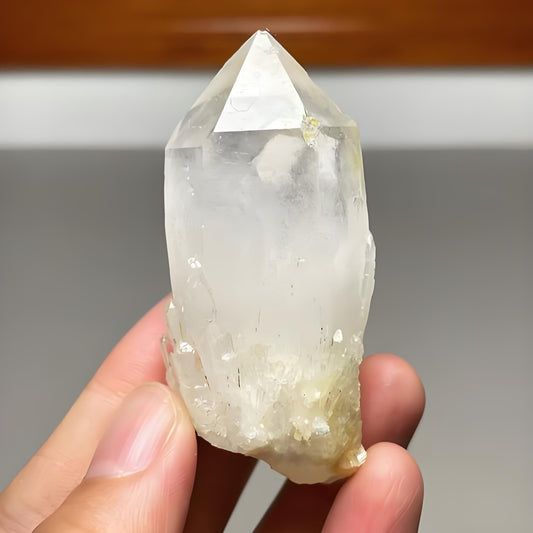 Deep Dive into Candle Quartz: Lighting the Path to Ancient Wisdom