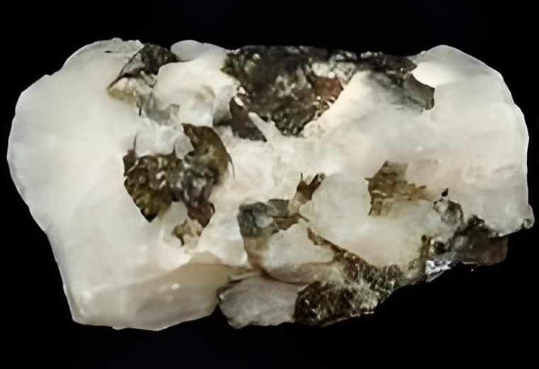 The Glacial Stone of Higher Consciousness: The Ultimate Guide to Cryolite