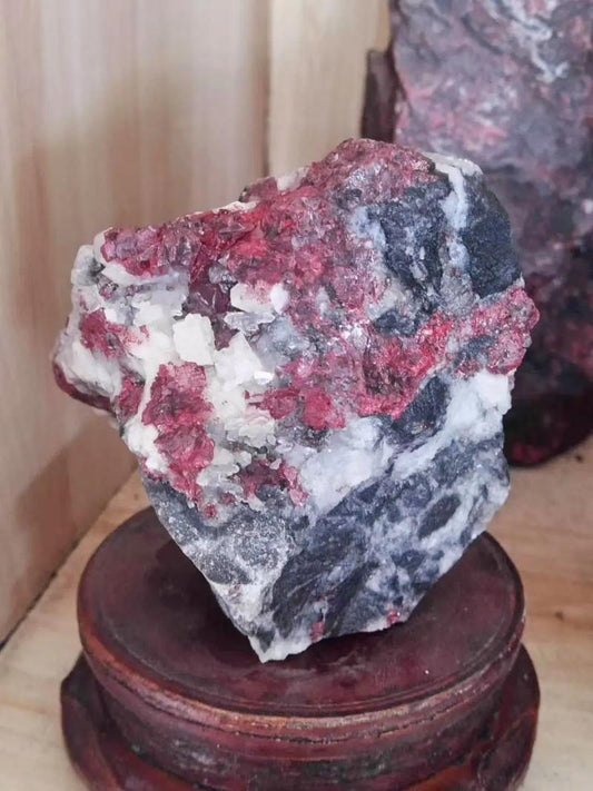 Dragon’s Blood & The Alchemy of Manifestation: The Ultimate Guide to Cinnabar