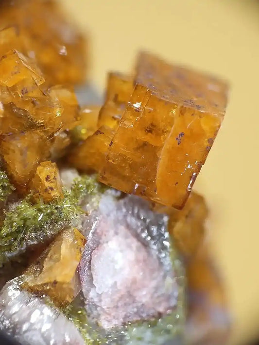 Deep Dive into Chabazite: The Energetic Architect of Your Life