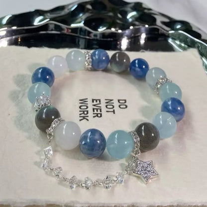 Tranquil Sea Light Trace