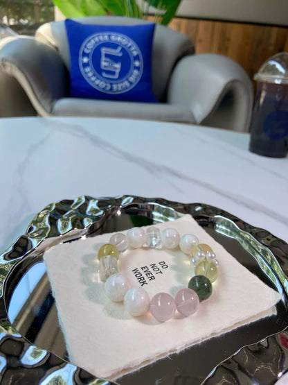 Snow Cherry Gilded Warmth