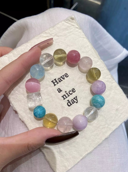 Flowing Light &amp; Brilliant Hues