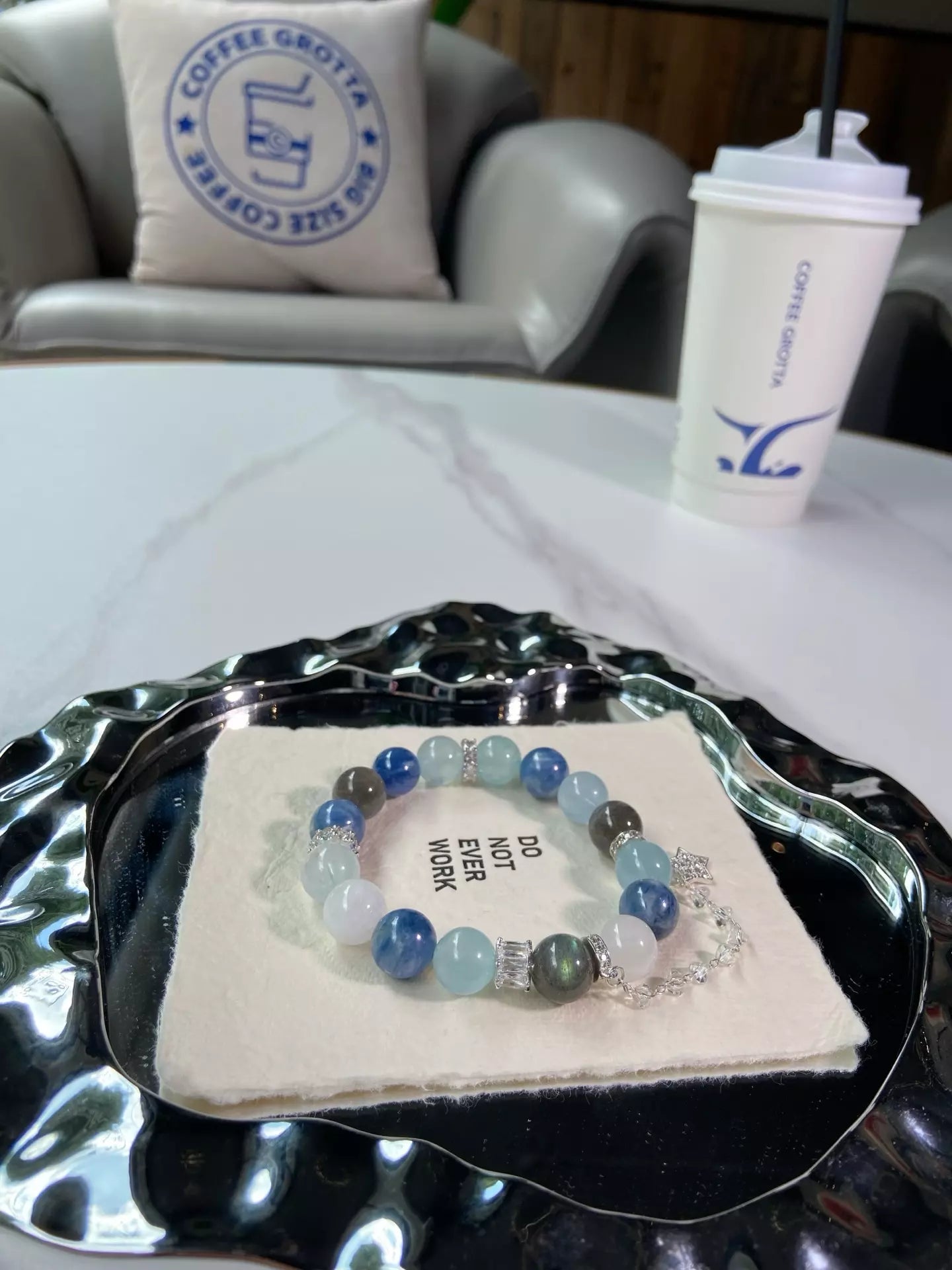 Tranquil Sea Light Trace