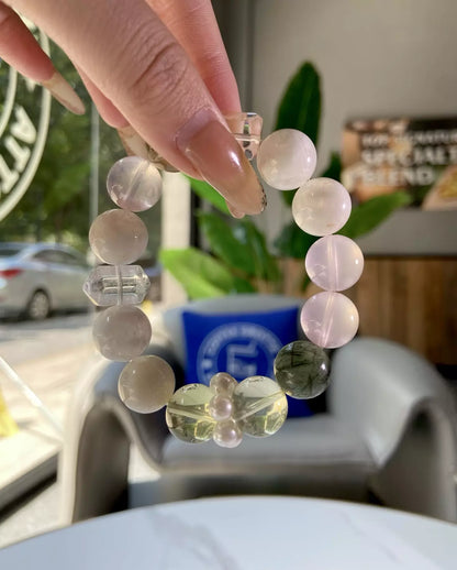 Snow Cherry Gilded Warmth