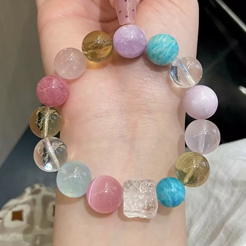 Flowing Light &amp; Brilliant Hues