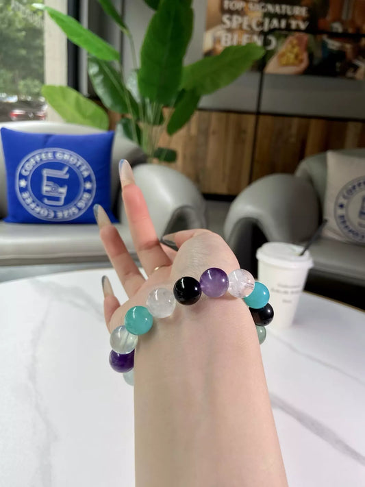 Cosmic Ocean Light Binding