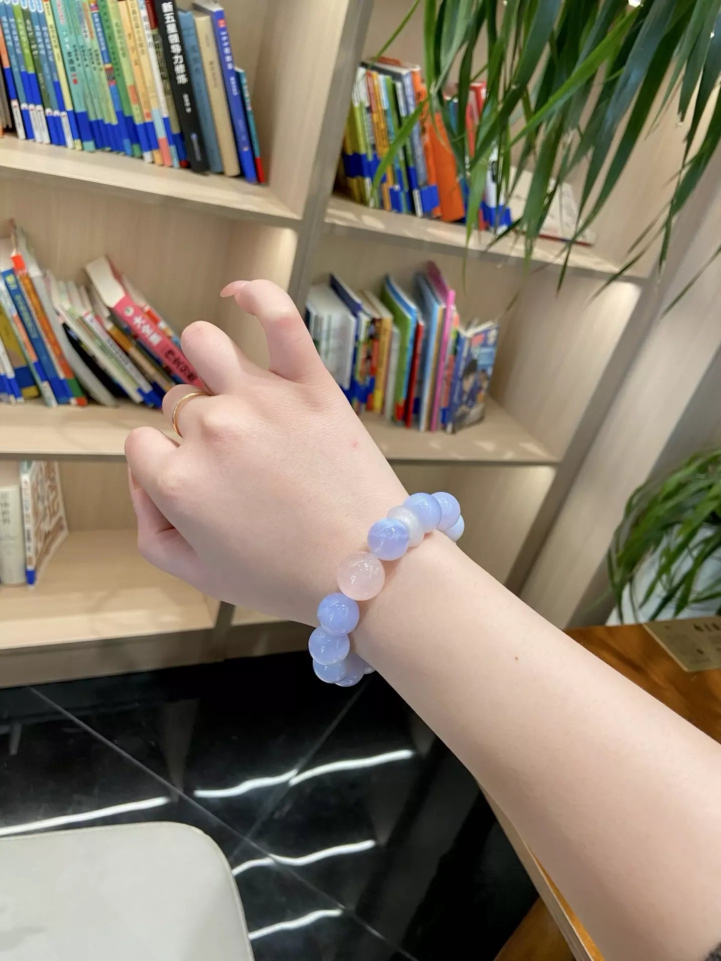 Flowing Clouds &amp; Dazzling Hues