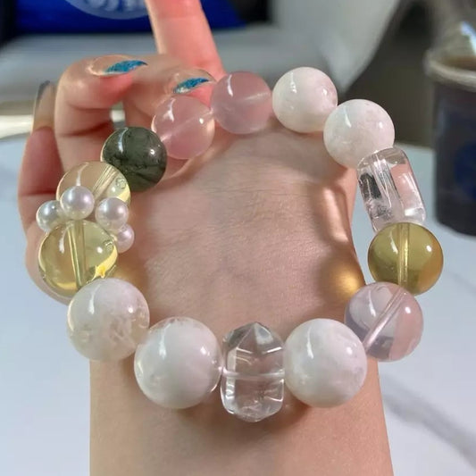 Snow Cherry Gilded Warmth