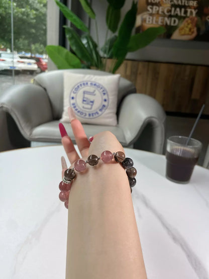 Strawberry Fragrance at Heart Shore