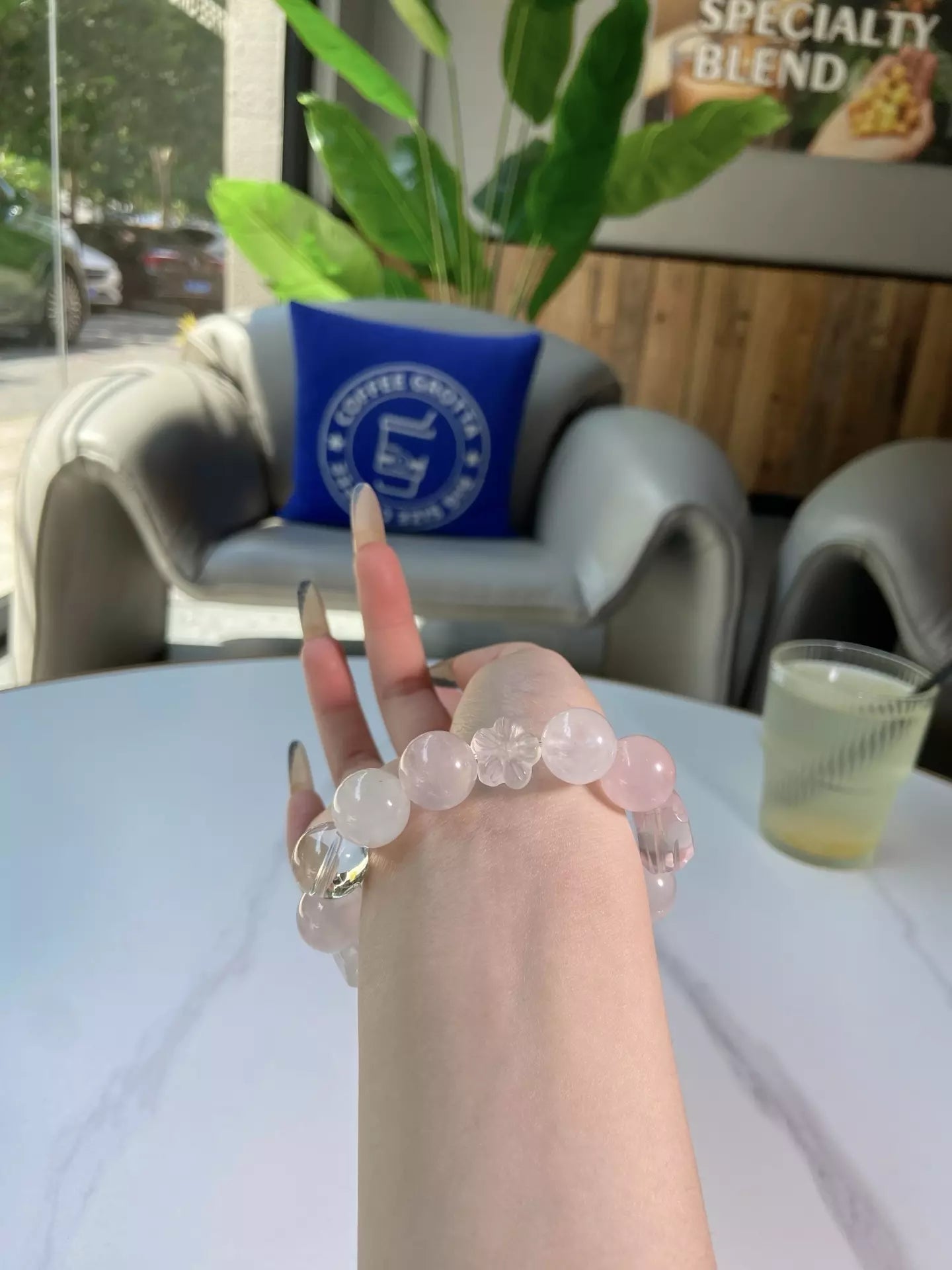 Snow Phantom Pink Radiance