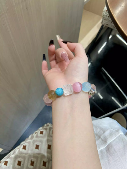 Flowing Light &amp; Brilliant Hues