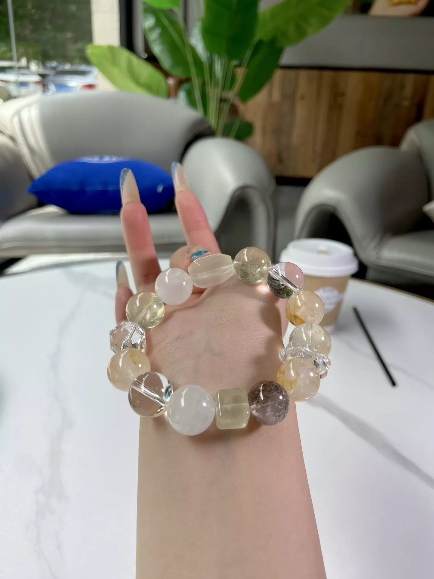 Golden Dawn Fluffy Snow